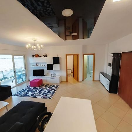 Asta Apartments Free Private Parking Vlorë 외부 사진