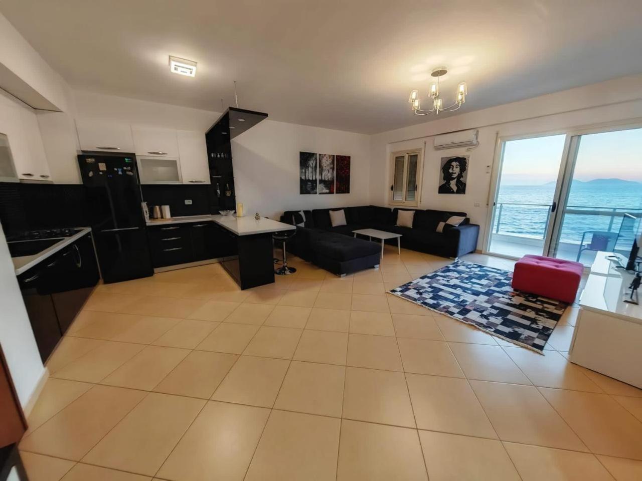Asta Apartments Free Private Parking Vlorë 외부 사진